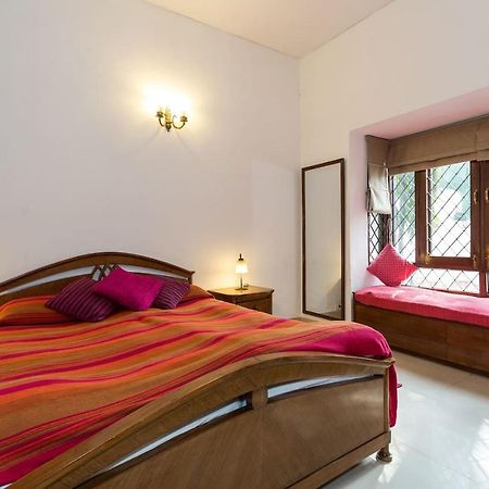 ניו דלהי Eleven Bed & Breakfast מראה חיצוני תמונה