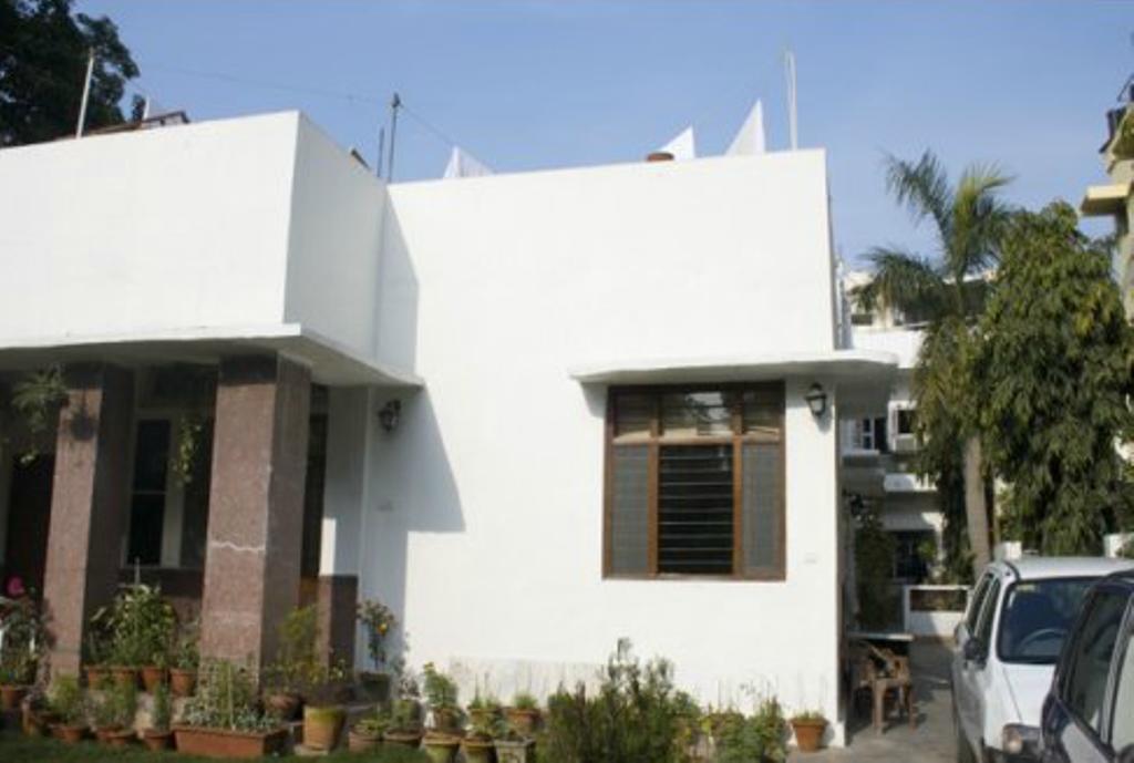 ניו דלהי Eleven Bed & Breakfast מראה חיצוני תמונה
